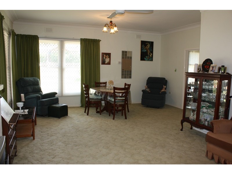 27 Birdwood Street, Corowa NSW 2646