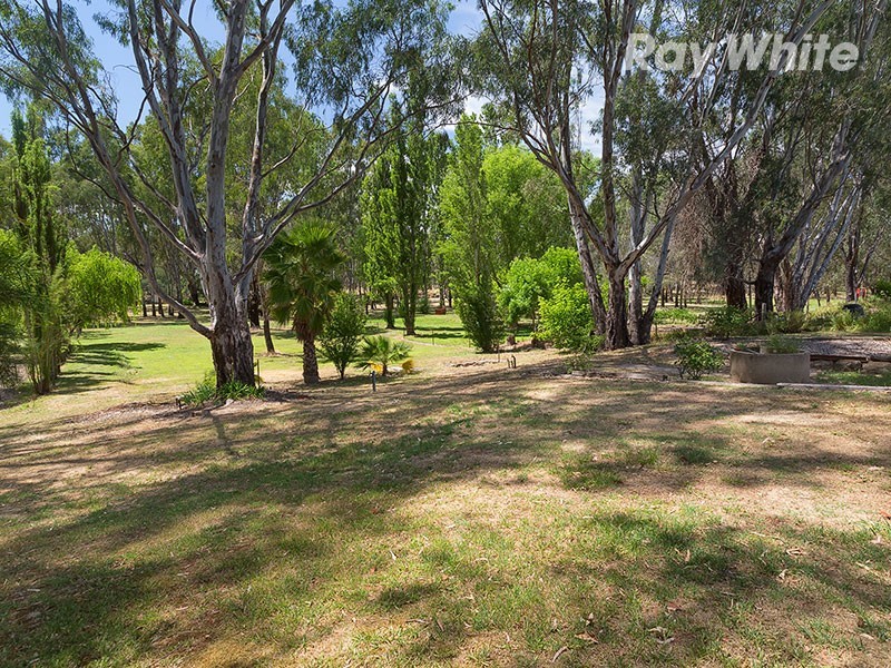 242 River Street, Corowa NSW 2646