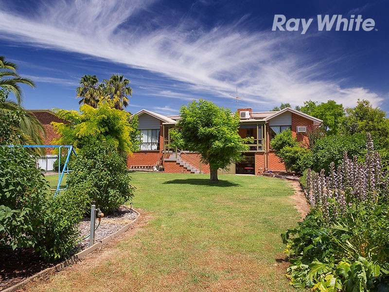 242 River Street, Corowa NSW 2646