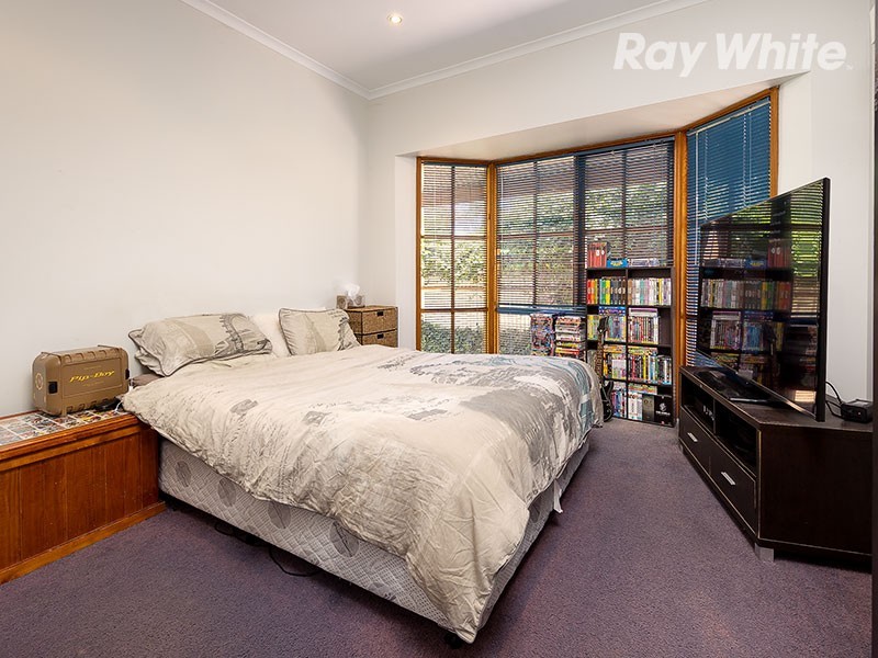 16 Carson Drive, Corowa NSW 2646