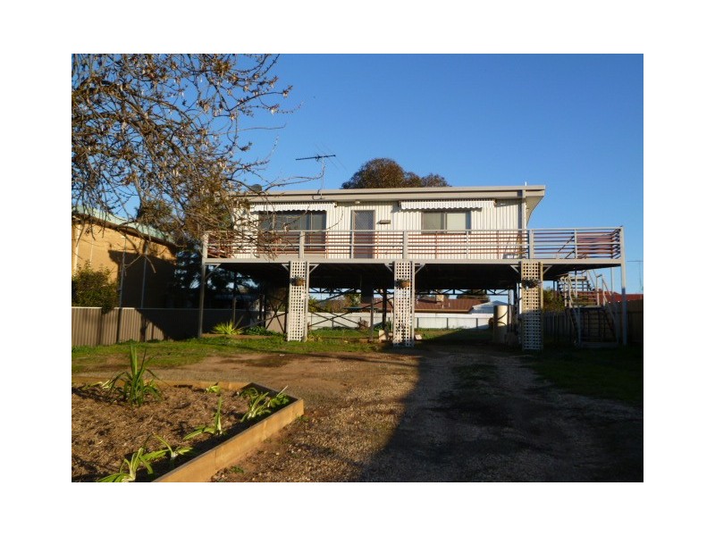 17 Blanche Street, Wahgunyah VIC 3687