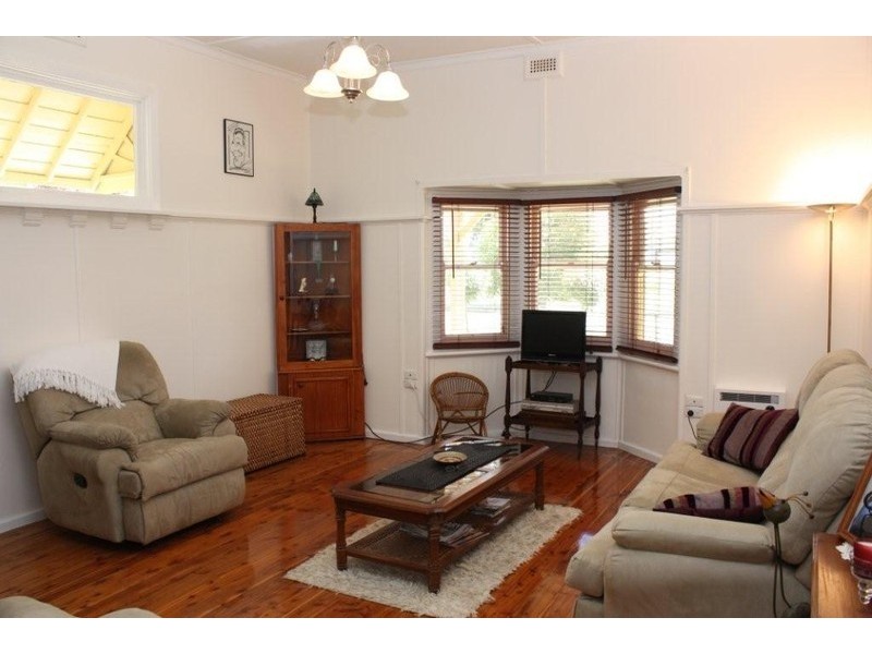 118 John Street, Corowa NSW 2646