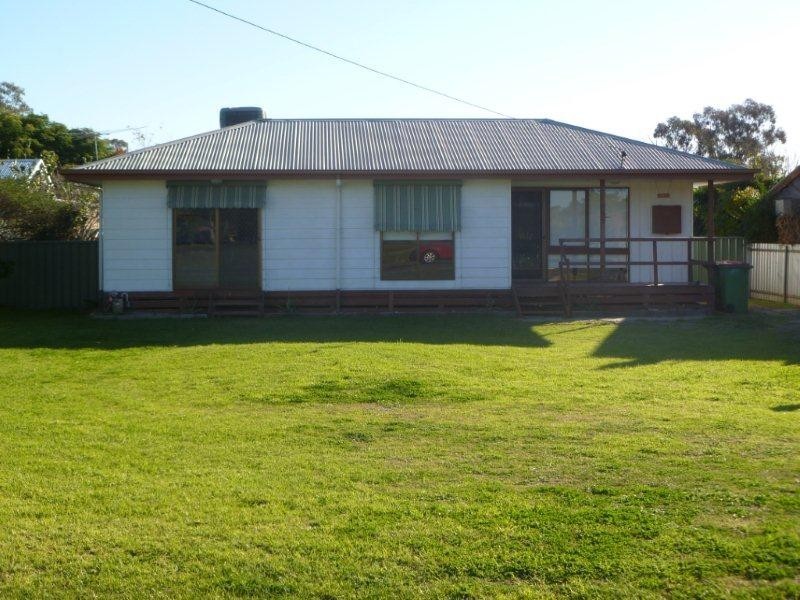 211 Church Street, Corowa NSW 2646