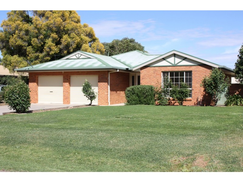 103 River Street, Corowa NSW 2646