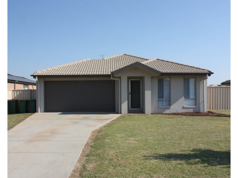 21 Chisnall Street, Corowa NSW 2646