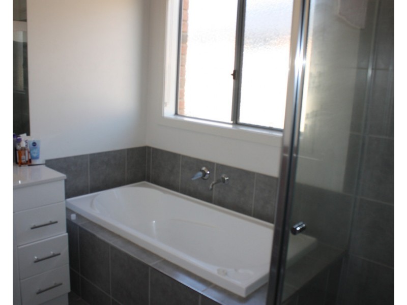 21 Chisnall Street, Corowa NSW 2646