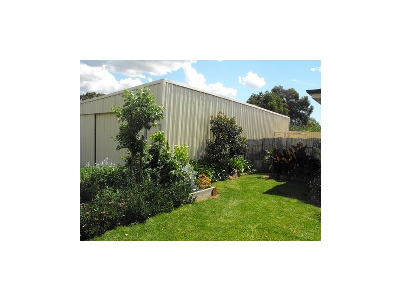7 James Court, Rutherglen VIC 3685
