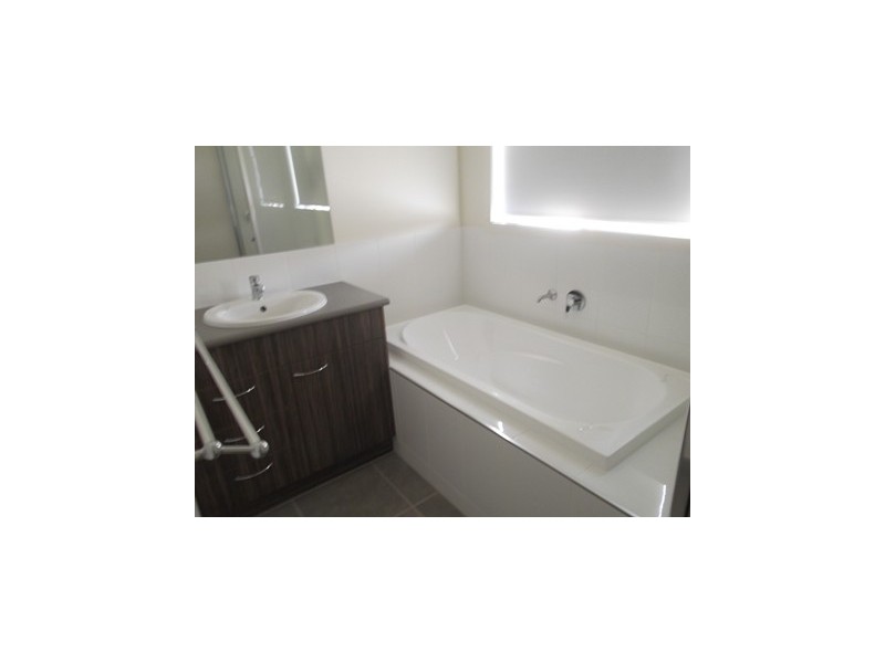 3 Chisnall Street, Corowa NSW 2646