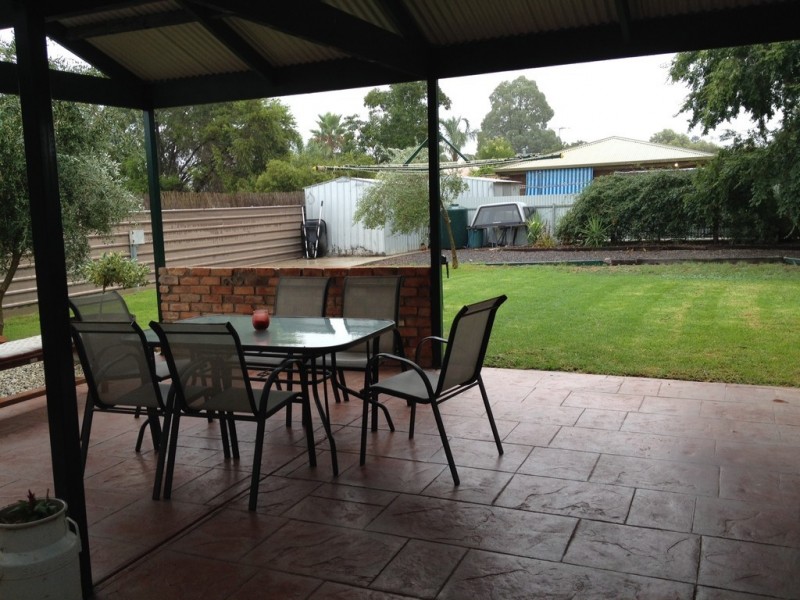 20 Pinot Crescent, Corowa NSW 2646
