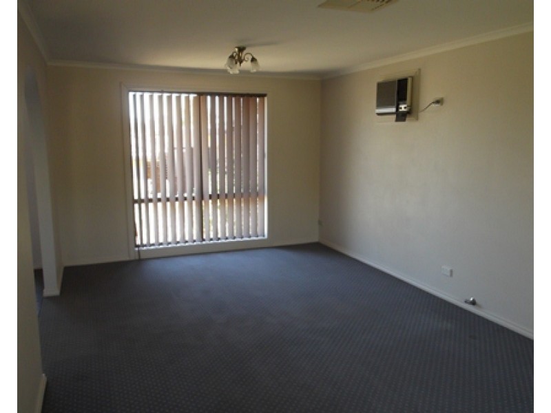 2/29 Gallipoli Street, Corowa NSW 2646