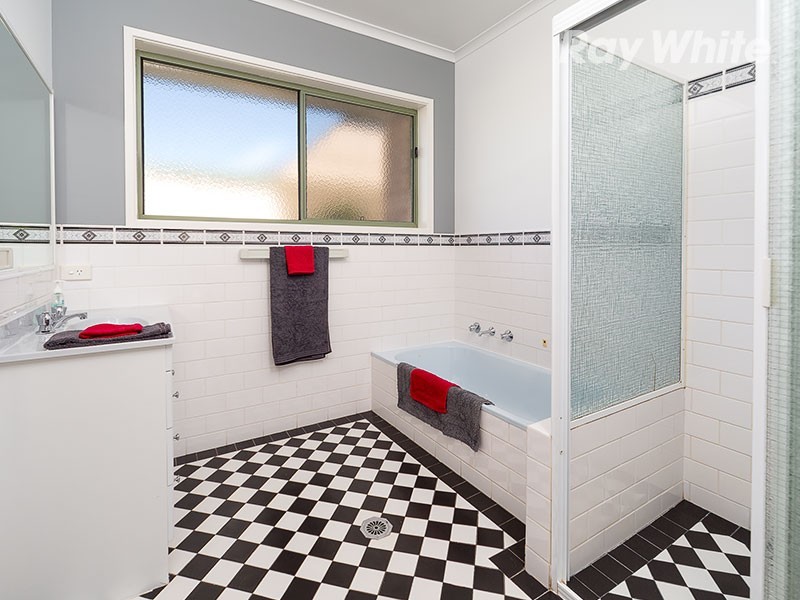 6 Jasmin Court, Corowa NSW 2646