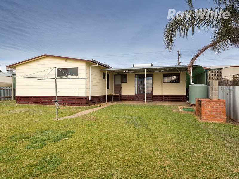 106 Redlands Road, Corowa NSW 2646
