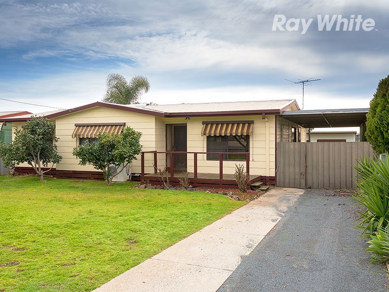 106 Redlands Road, Corowa NSW 2646