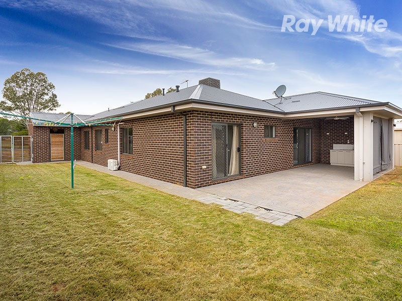 101 Dawe Street, Corowa NSW 2646