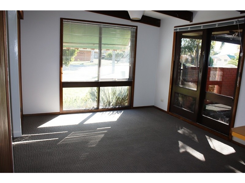 16 Edward Street, Corowa NSW 2646