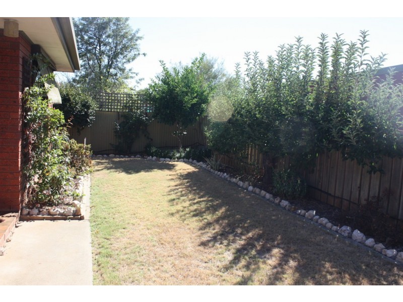 2/23 King Street, Corowa NSW 2646
