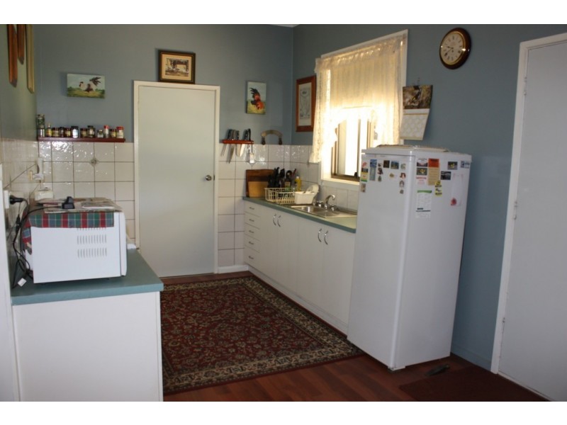 32 King Street, Corowa NSW 2646