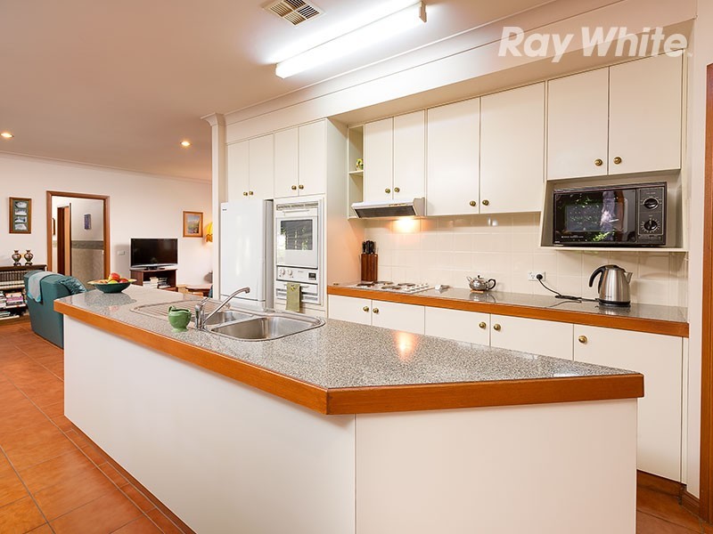 65 Federation Avenue, Corowa NSW 2646