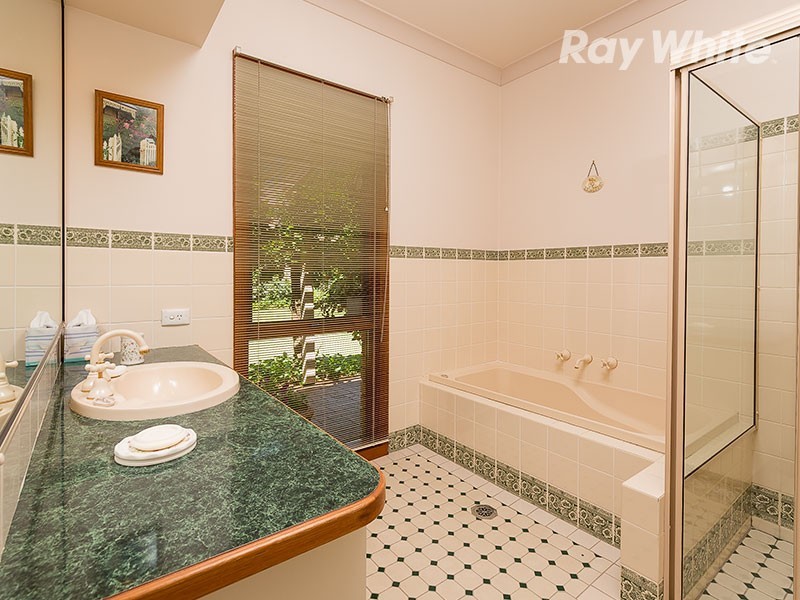 65 Federation Avenue, Corowa NSW 2646