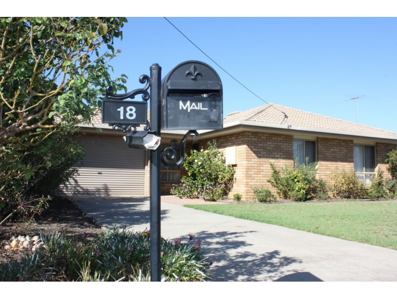 18 Martin Street, Corowa NSW 2646