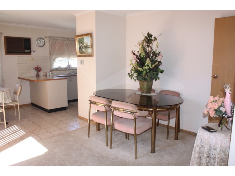 18 Martin Street, Corowa NSW 2646