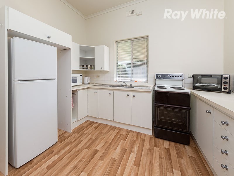30 Albert Street, Corowa NSW 2646