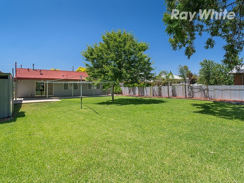 41 Whitehead st, Corowa NSW 2646