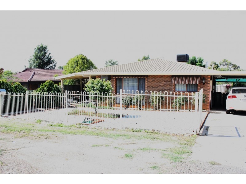 35 Gallipoli Street, Corowa NSW 2646