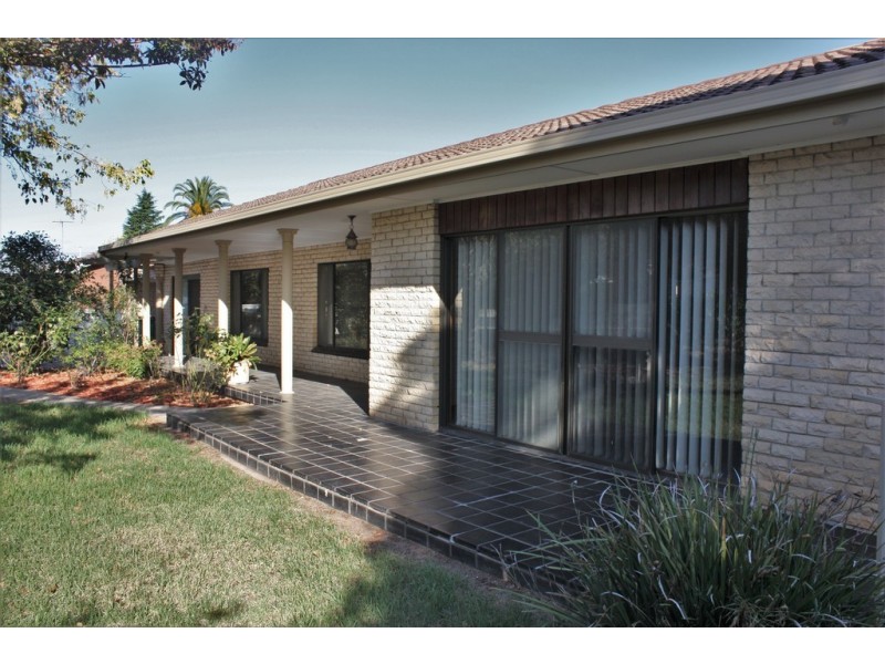 9 Birdwood Street, Corowa NSW 2646