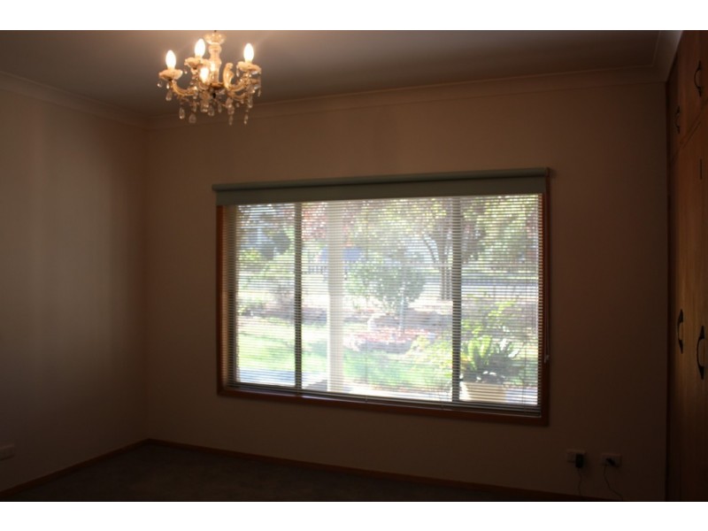 9 Birdwood Street, Corowa NSW 2646