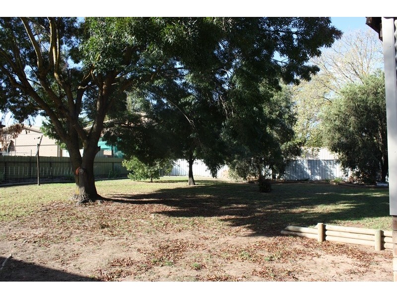 56 Hay Street, Corowa NSW 2646