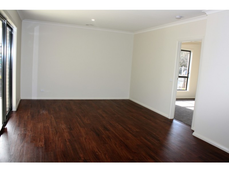 24 Bow Street, Corowa NSW 2646