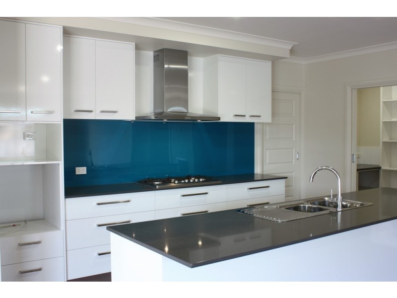 24 Bow Street, Corowa NSW 2646