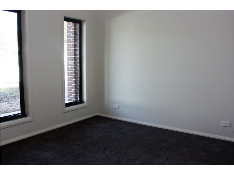 24 Bow Street, Corowa NSW 2646