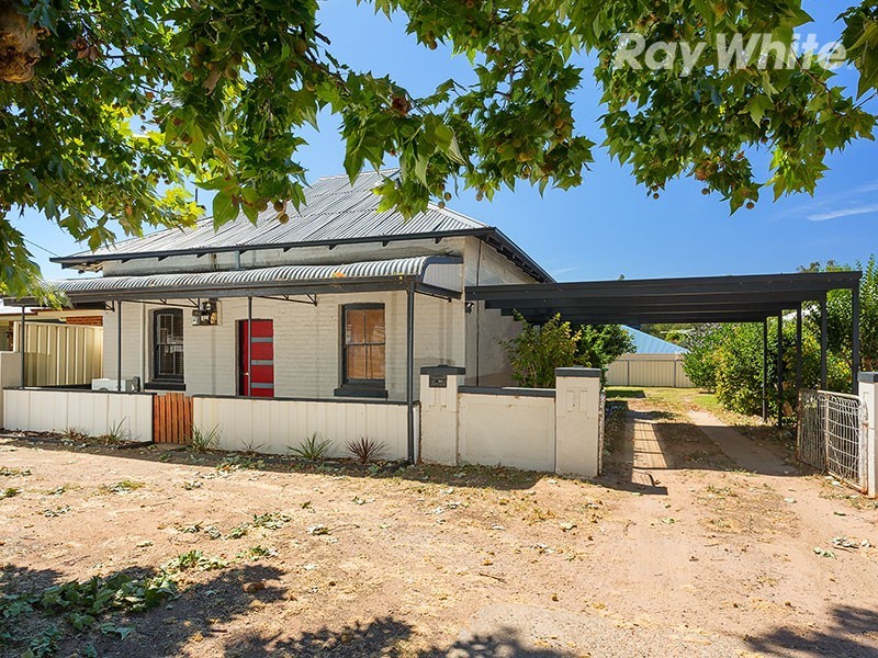 22 Alfred Street, Corowa NSW 2646