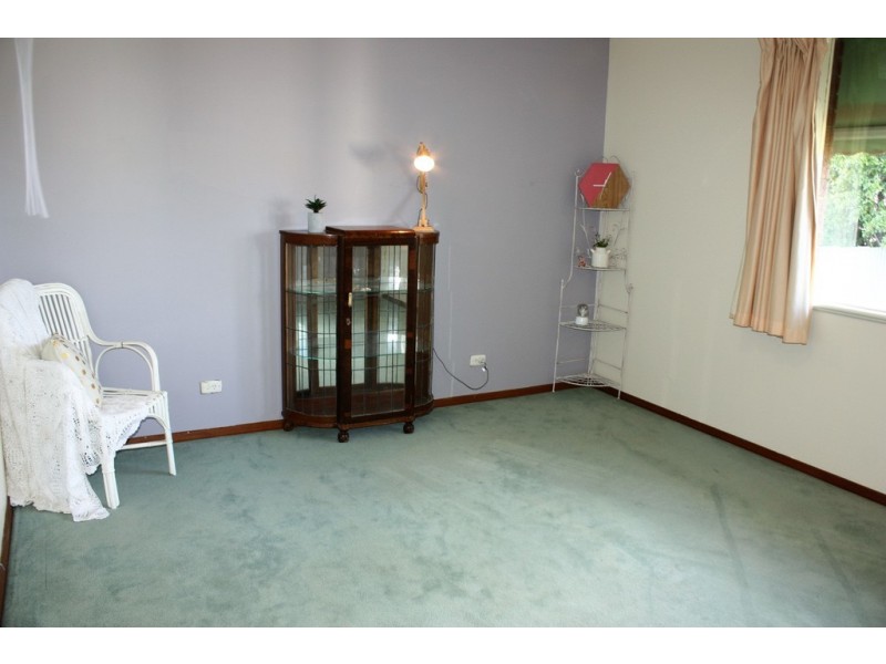 77 Banff Street, Corowa NSW 2646