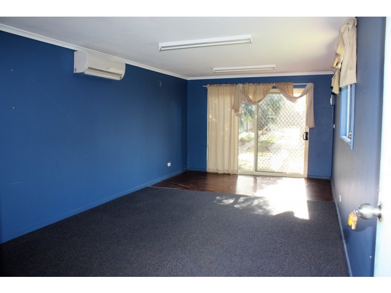 77 Banff Street, Corowa NSW 2646