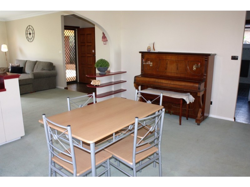 77 Banff Street, Corowa NSW 2646