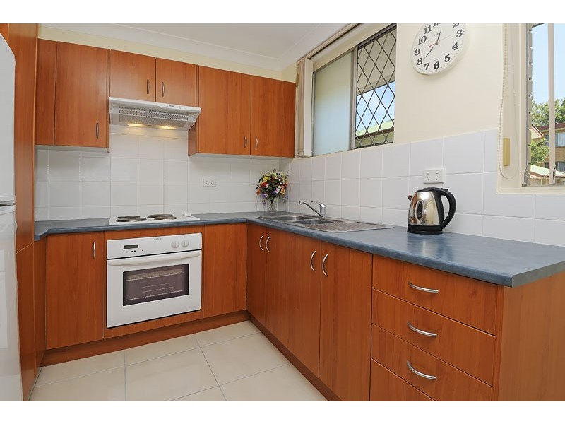 4/10 Garden Terrace, Newmarket QLD 4051