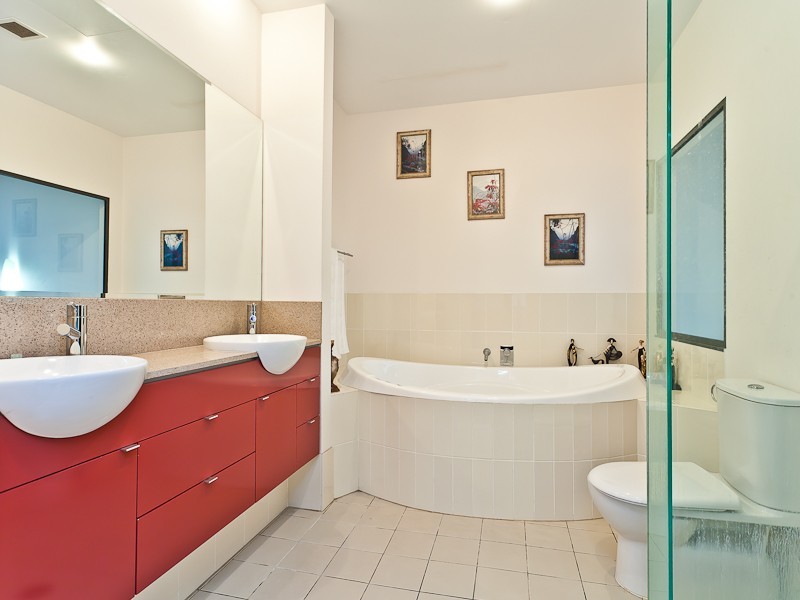 1104/18 Manning Street, Milton QLD 4064