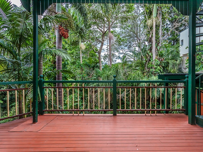 37 Windsor Road, Red Hill QLD 4059