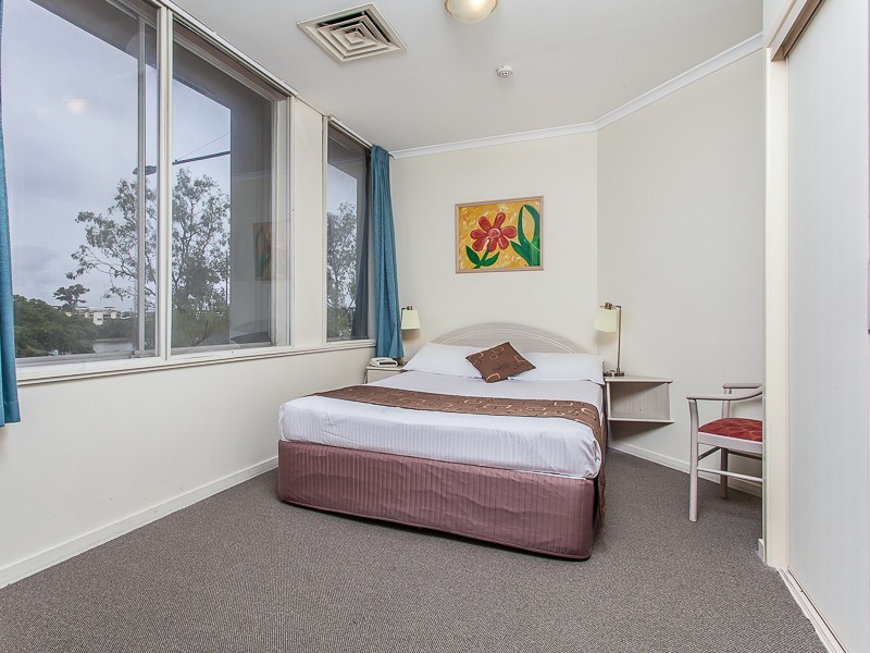 204/435 Coronation Drive, Auchenflower QLD 4066