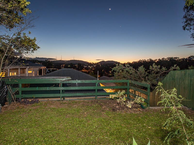 16 Carrington Street, Paddington QLD 4064