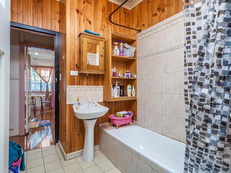 22 Murrell Street, Newmarket QLD 4051