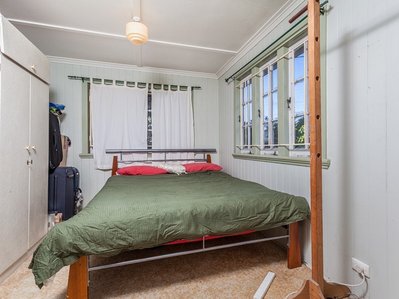 22 Murrell Street, Newmarket QLD 4051