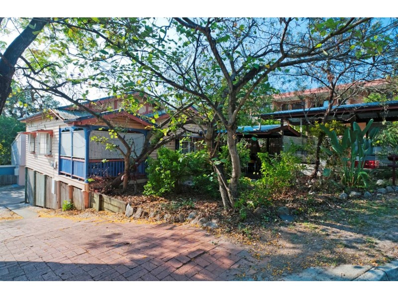 16 Central Avenue, Paddington QLD 4064