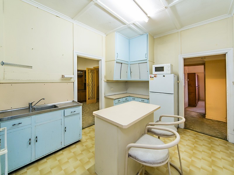 207 Boundary Road, Bardon QLD 4065
