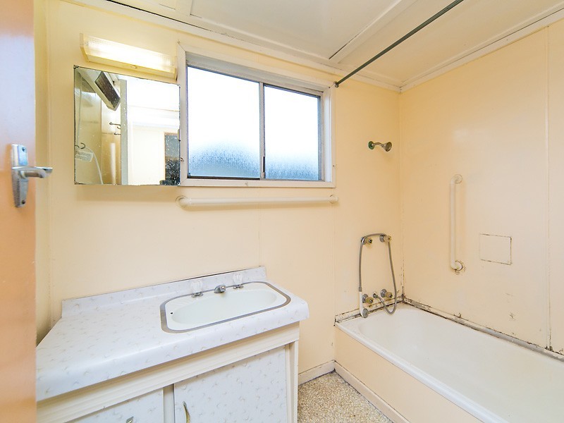 207 Boundary Road, Bardon QLD 4065
