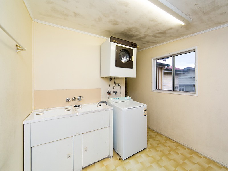 207 Boundary Road, Bardon QLD 4065