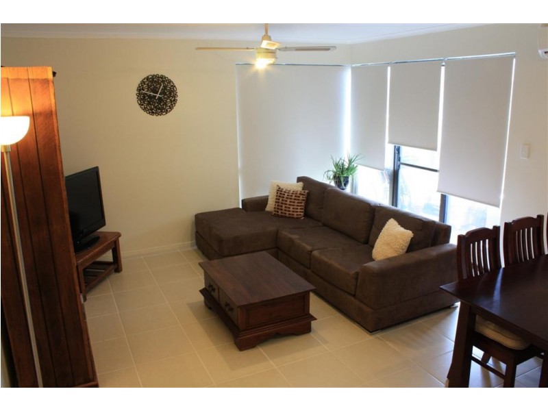 26/490 Marine Parade, Biggera Waters QLD 4216